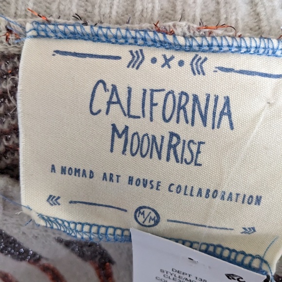 California moonrise sweater size medium - Picture 2 of 2